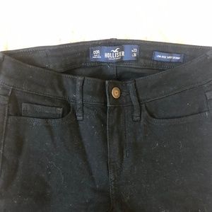 New - Hollister Jeans